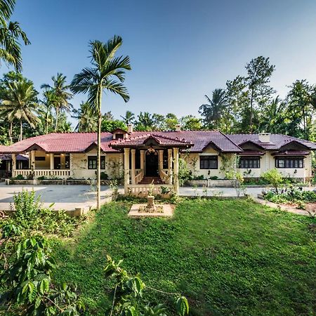 Saffronstays Calamondinn Bungalow, Coorg Gonikoppal Eksteriør bilde
