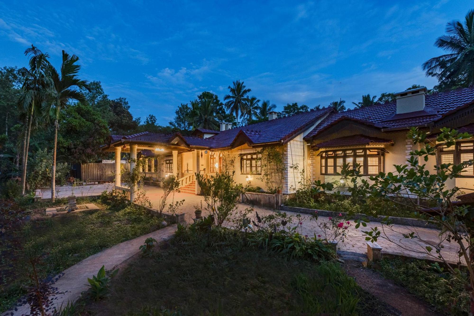 Saffronstays Calamondinn Bungalow, Coorg Gonikoppal Eksteriør bilde