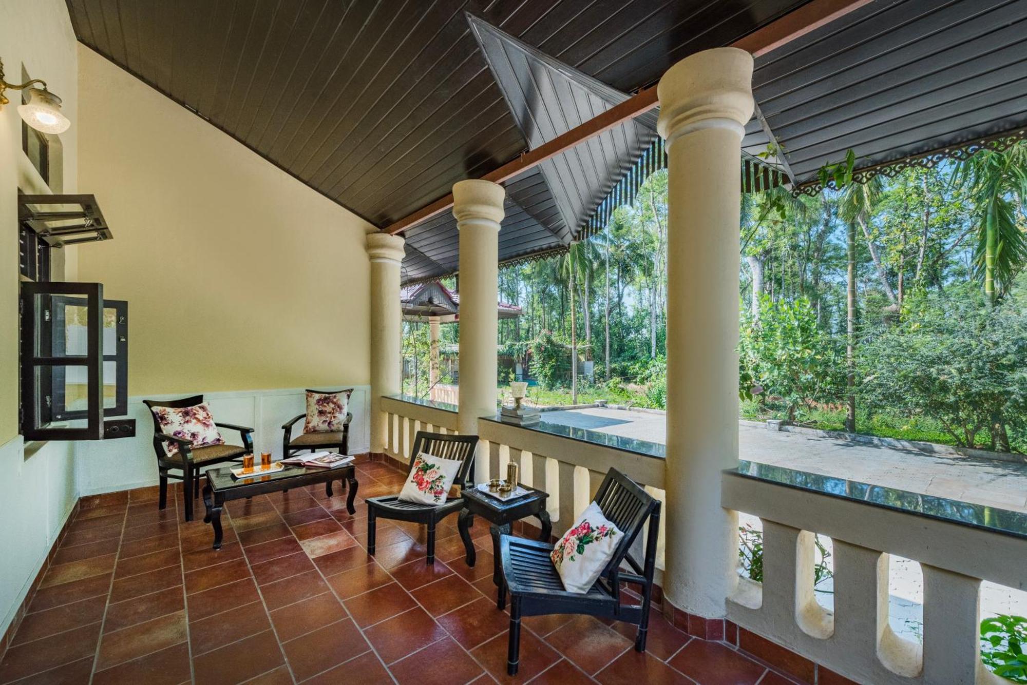 Saffronstays Calamondinn Bungalow, Coorg Gonikoppal Eksteriør bilde